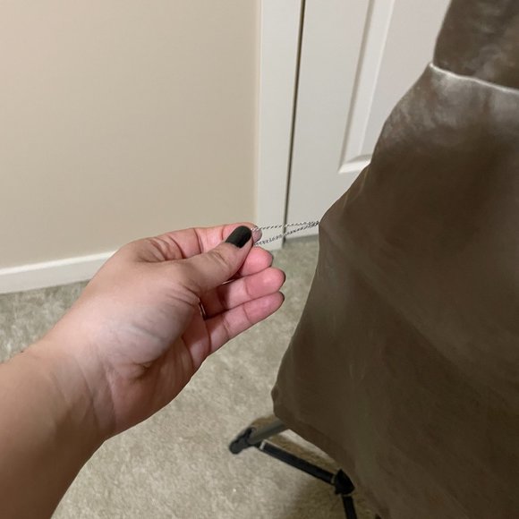 Elegant Sleeveless Gray Shirt - Picture 2 of 5